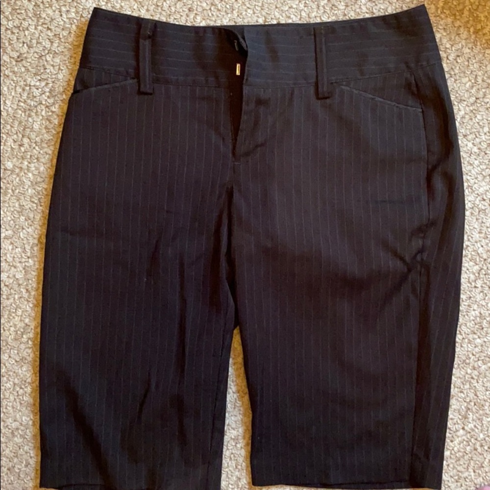 Black stretch pinstripe size 2 Bermuda shorts